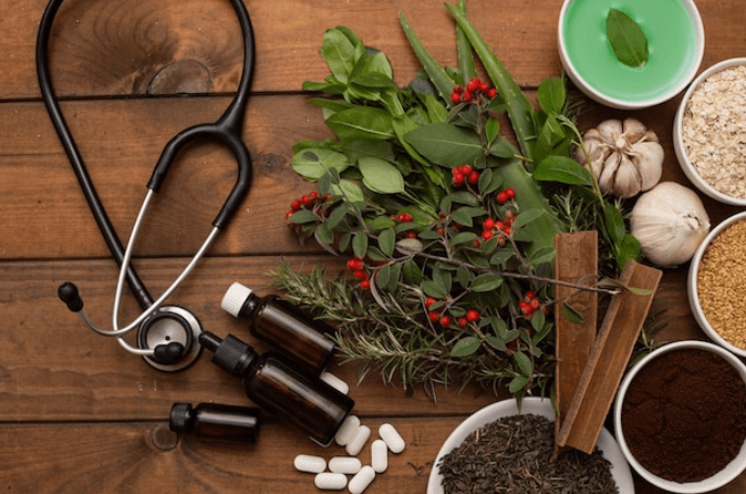 Why You Need to See a Naturopathic Doctor Before Purchasing That Supplement